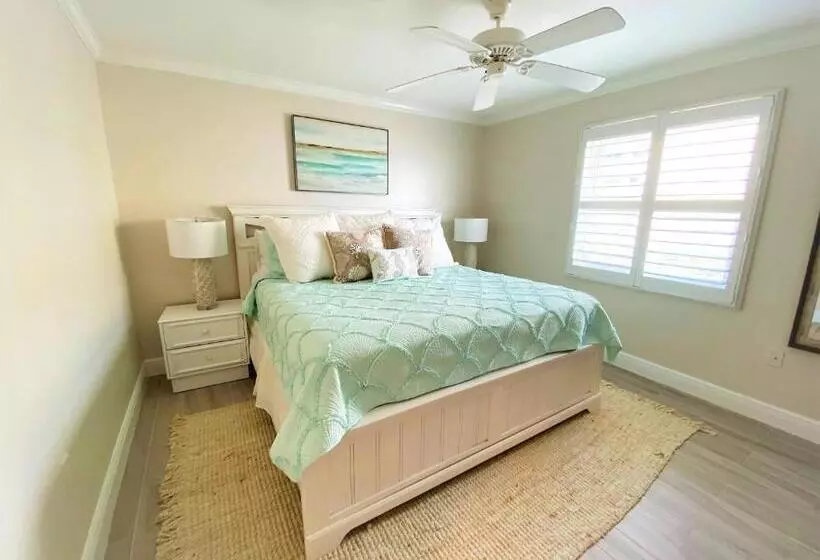 Sea Oats By Liberte Management