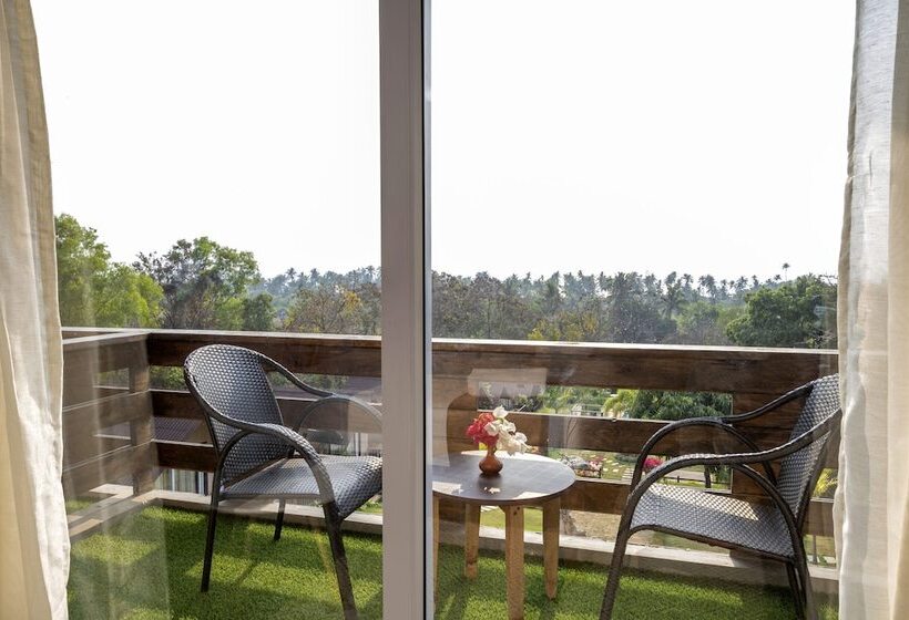 Stone Wood Resort, Mandrem