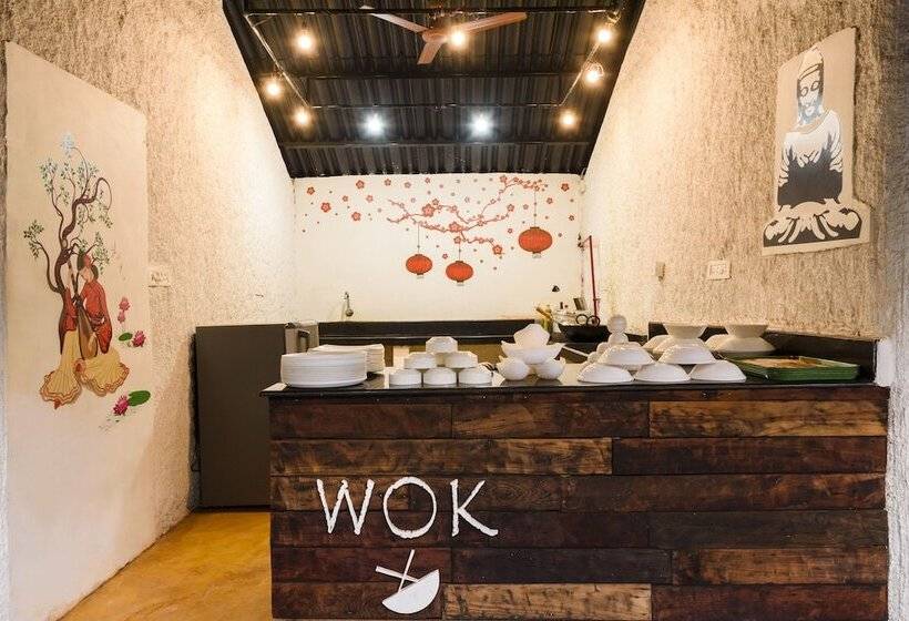 Stone Wood Resort, Mandrem