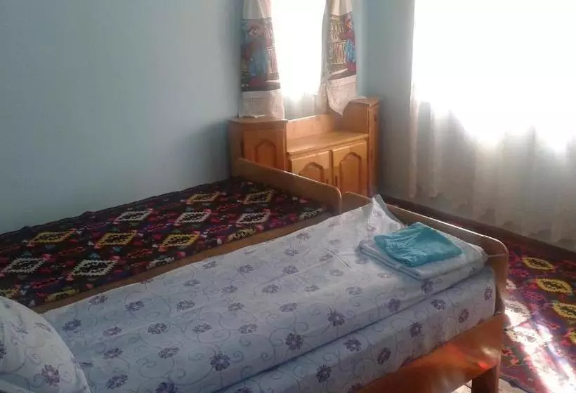 هتل Casa Poienar