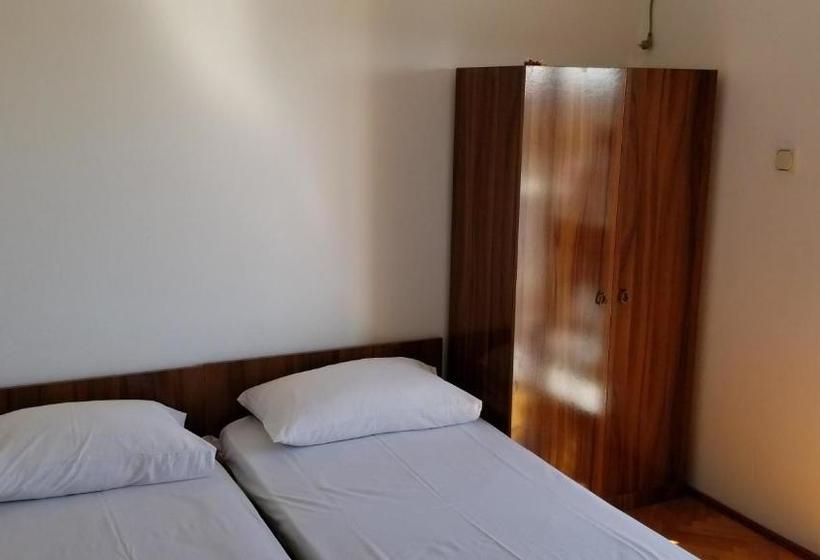 بنسيون Guesthouse Kodre