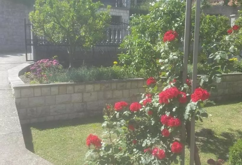 پانسیون Guesthouse Kodre