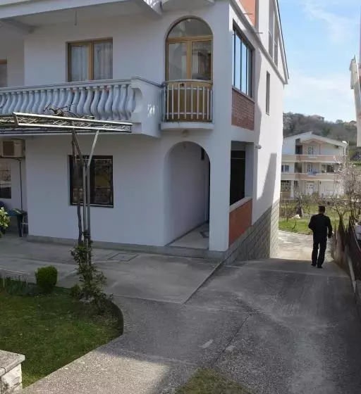 پانسیون Guesthouse Kodre