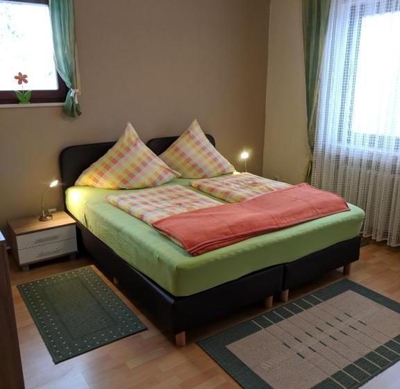 ペンション Haus Am Grasberg