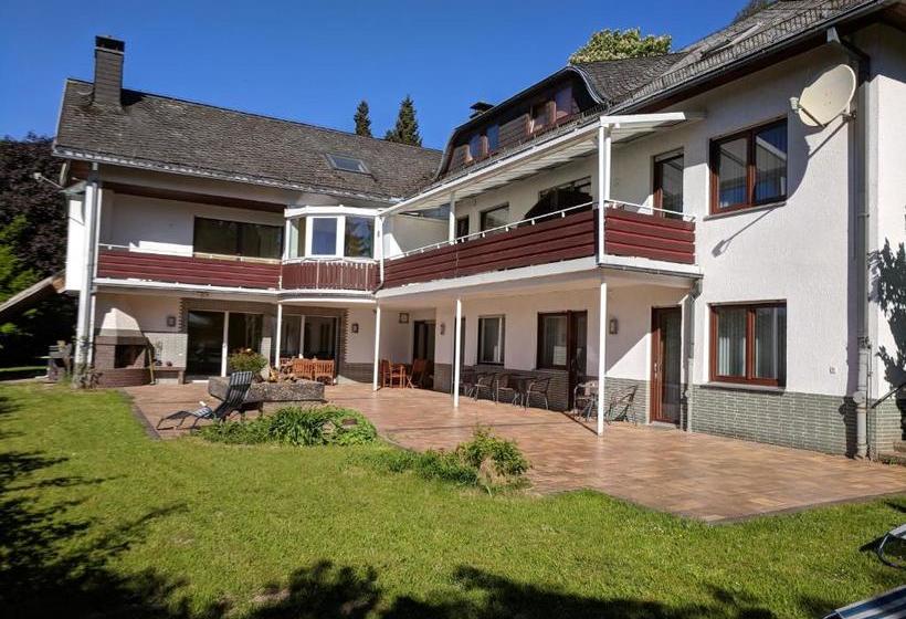 ペンション Haus Am Grasberg