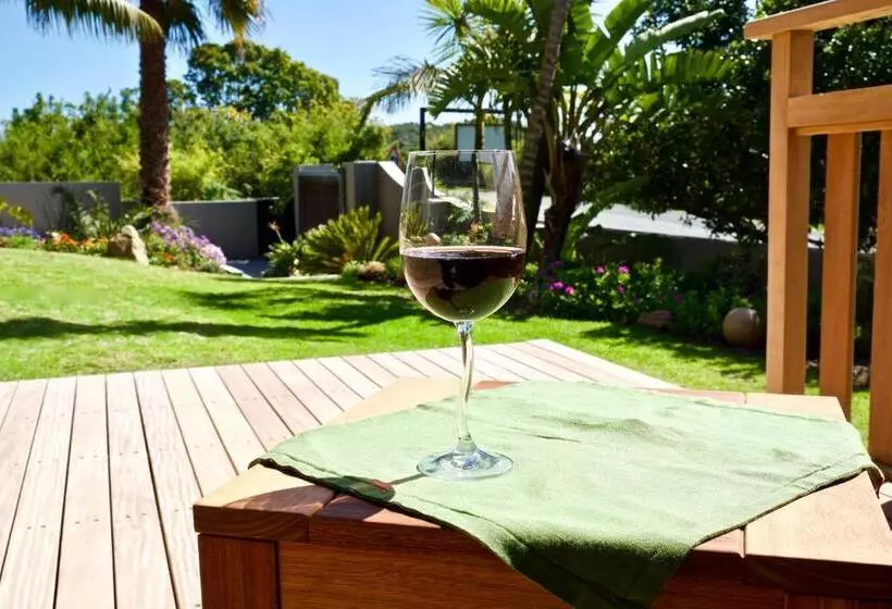 Majatalo Normarie's Guesthouse