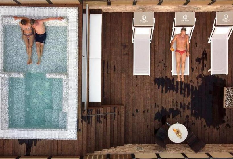 Ancora Hotel & Residence