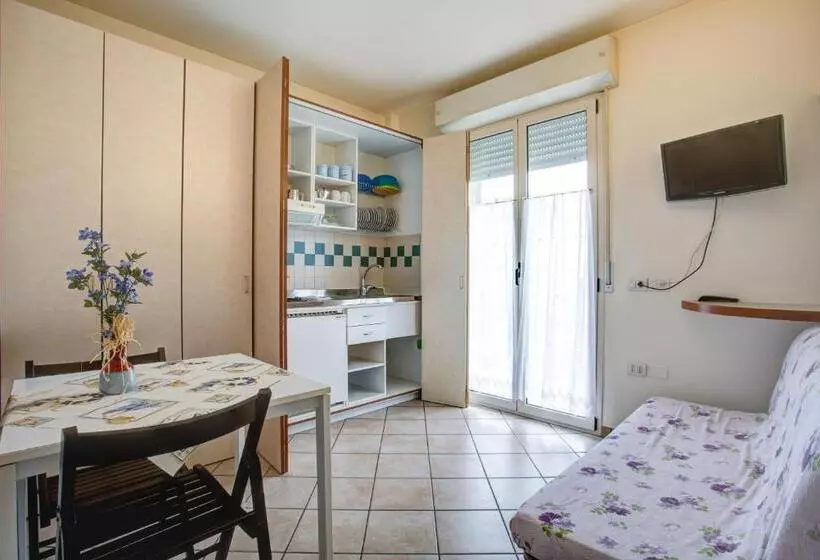 Ancora Hotel & Residence