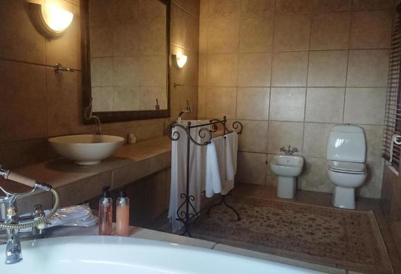 פנסיון Nirvana Country House