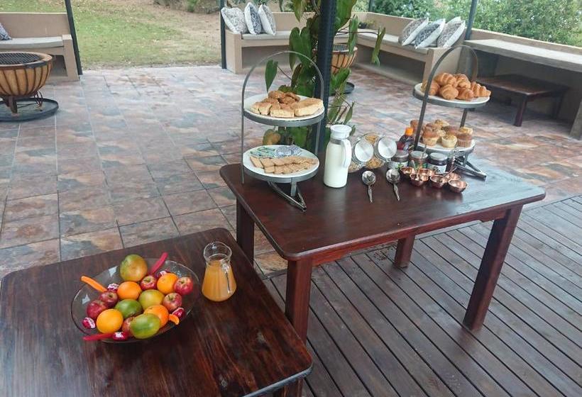 פנסיון Nirvana Country House