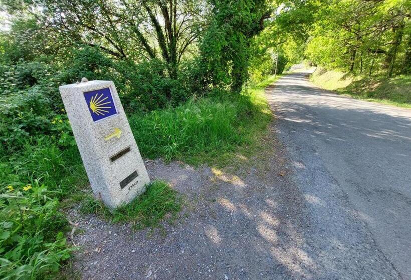 پانسیون Sleeping Sarria