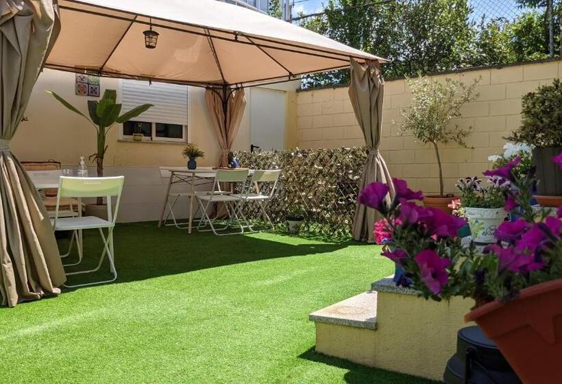 پانسیون Sleeping Sarria