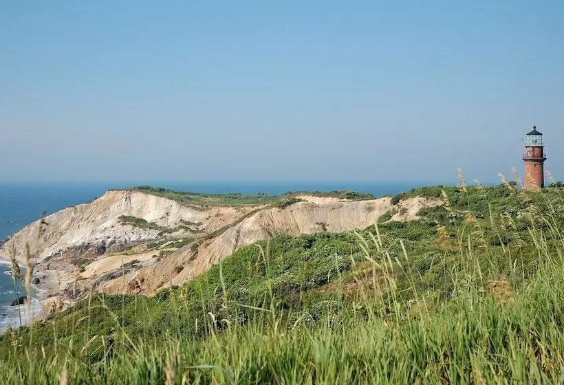 Harbor Landing Resort