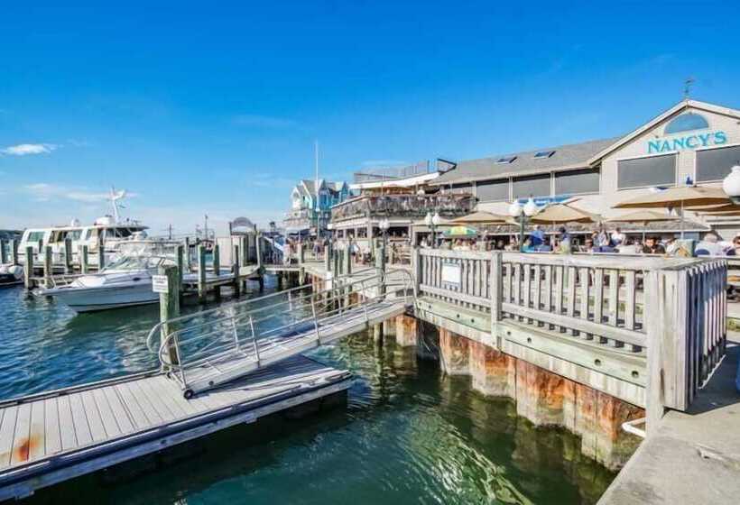 Harbor Landing Resort