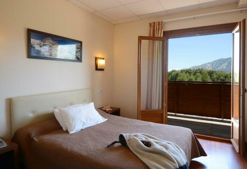 בית מלון כפרי Hôtel Castel De Vergio