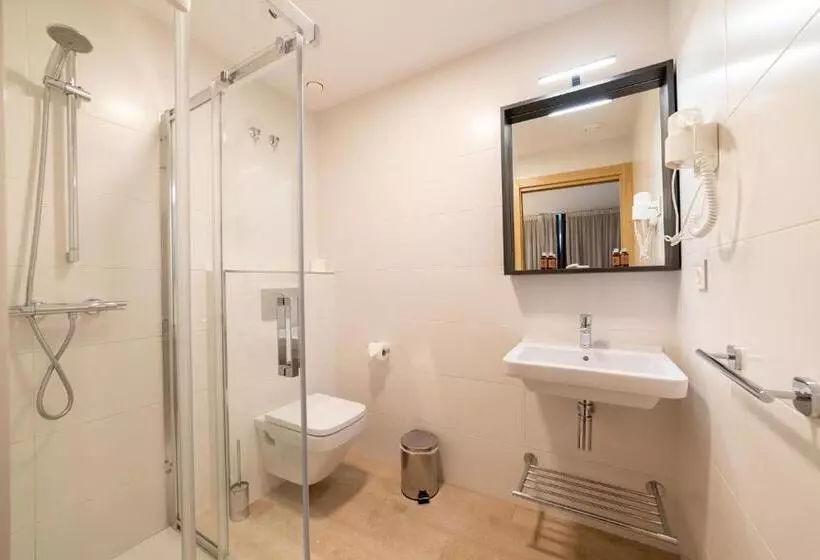 پانسیون Atotxa Rooms