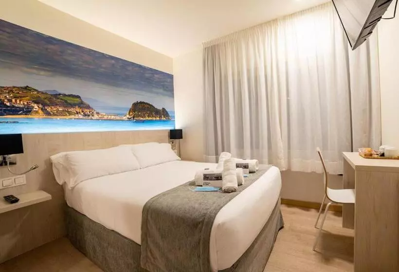 پانسیون Atotxa Rooms