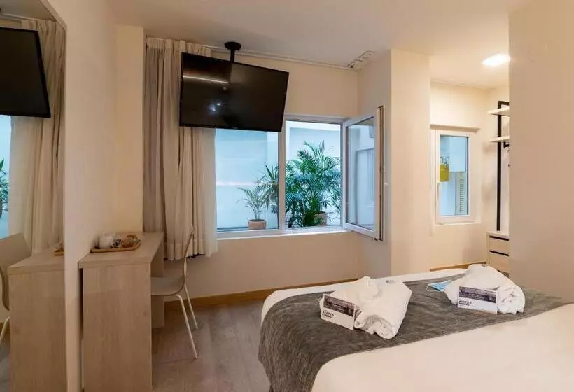 پانسیون Atotxa Rooms