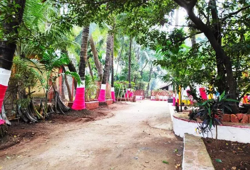 リゾートホテル Ashish Baug Cottage