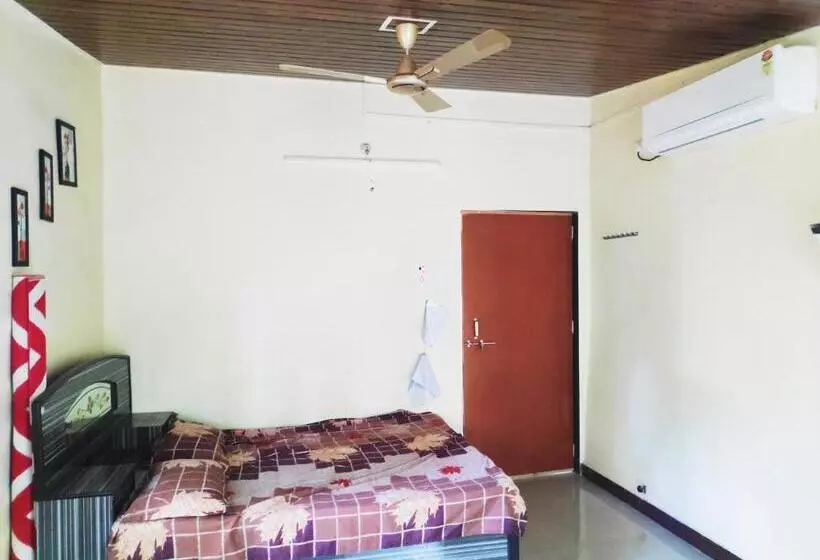 リゾートホテル Ashish Baug Cottage