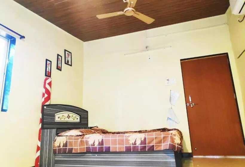 リゾートホテル Ashish Baug Cottage