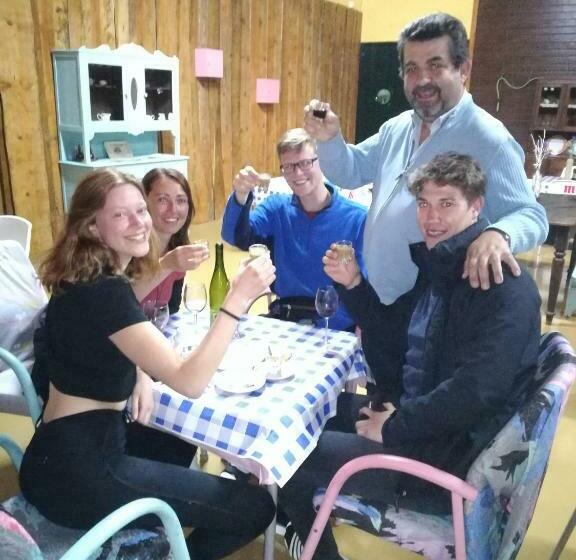 Crucesinn Albergue   Hostel