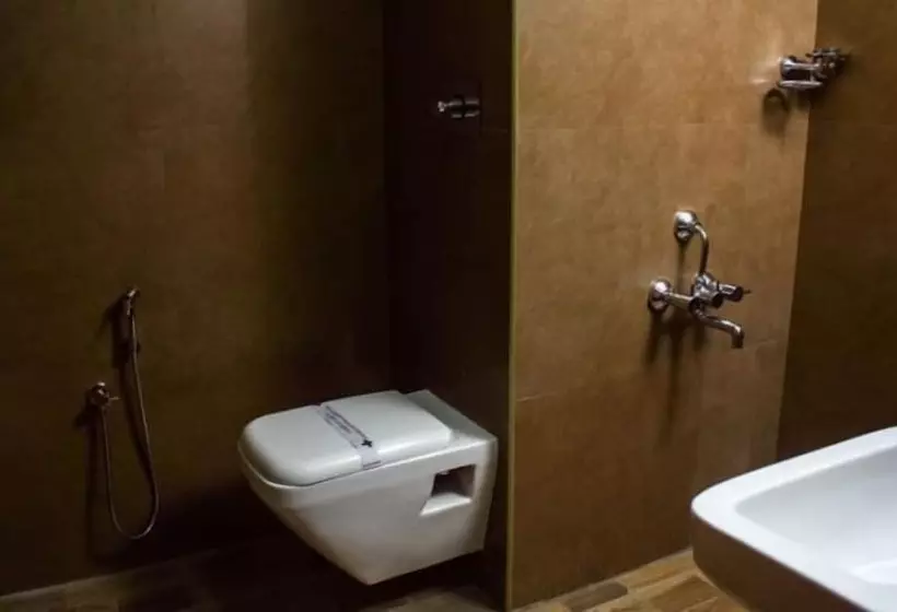 هتل Nexstay Crystal Residency