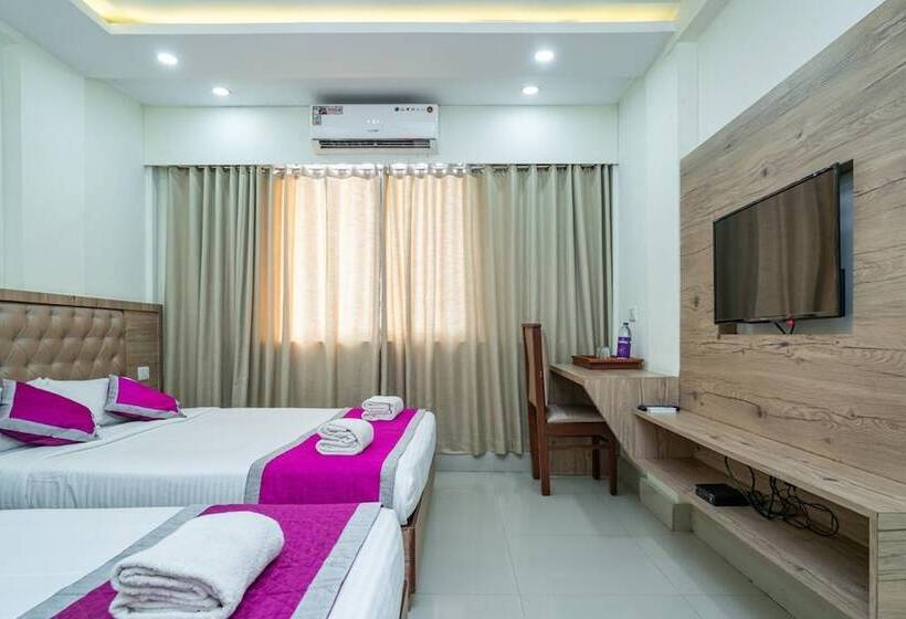 בית מלון כפרי Nexstay Crystal Residency