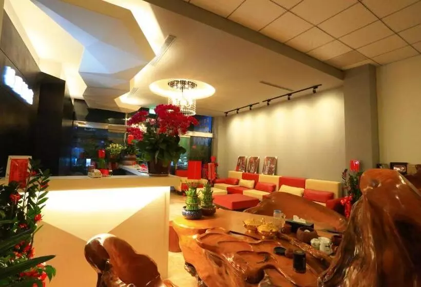هاستل Changju Hotel 附免費停車位