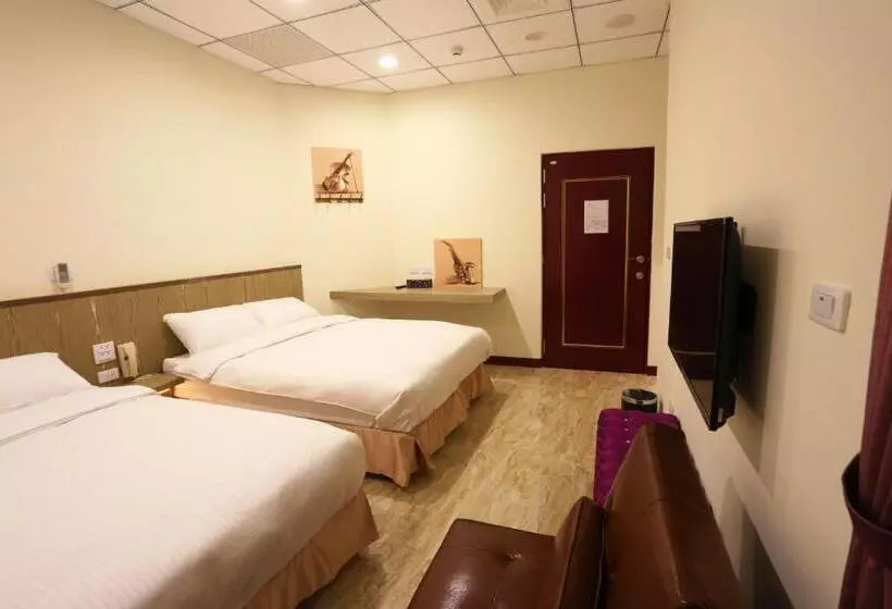 هاستل Changju Hotel 附免費停車位
