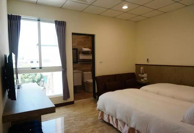 هاستل Changju Hotel 附免費停車位