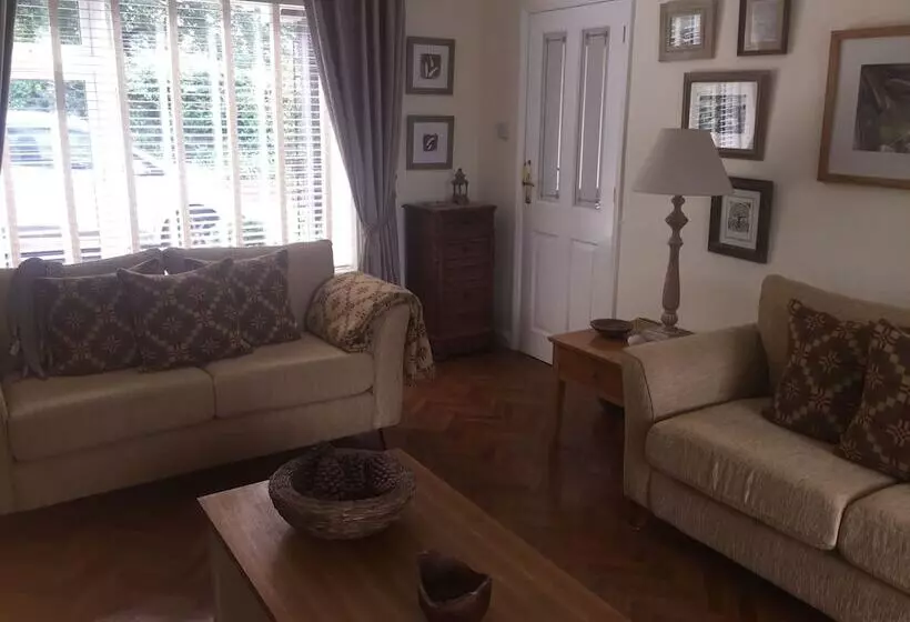 ベッドアンドブレックファースト Swn Yr Afon