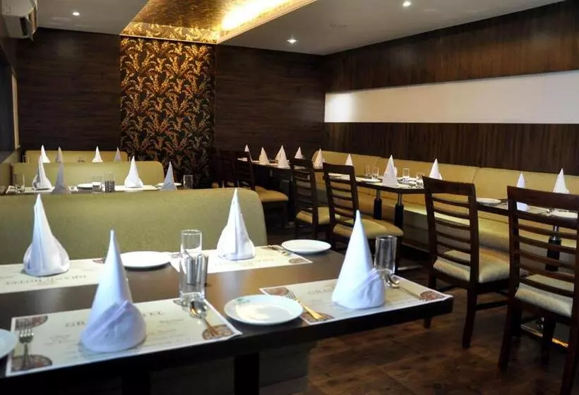 Hotelli Lumbinis Grand