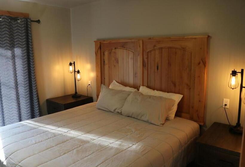 فندق على الطريق Columbine Inn