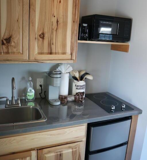 فندق على الطريق Columbine Inn