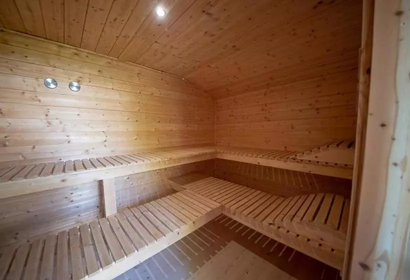 Lomakeskus Relais Le Rocche