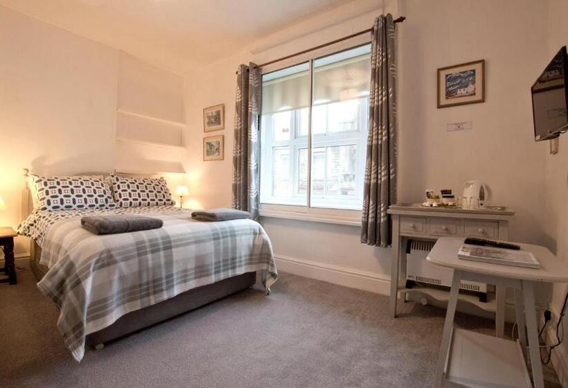 Bed and Breakfast The Owls