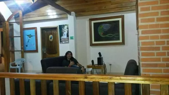 ペンション Hostal Casa Cultural Mindo