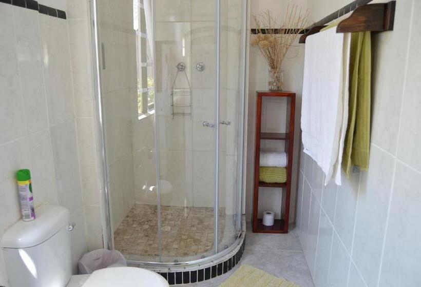 پانسیون Villelodge Accommodation