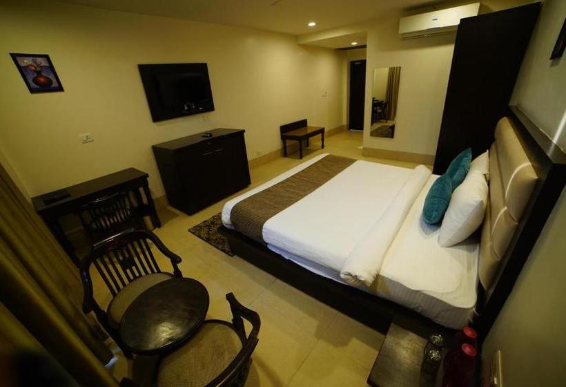 호텔 Angel Resort Sikar Highway