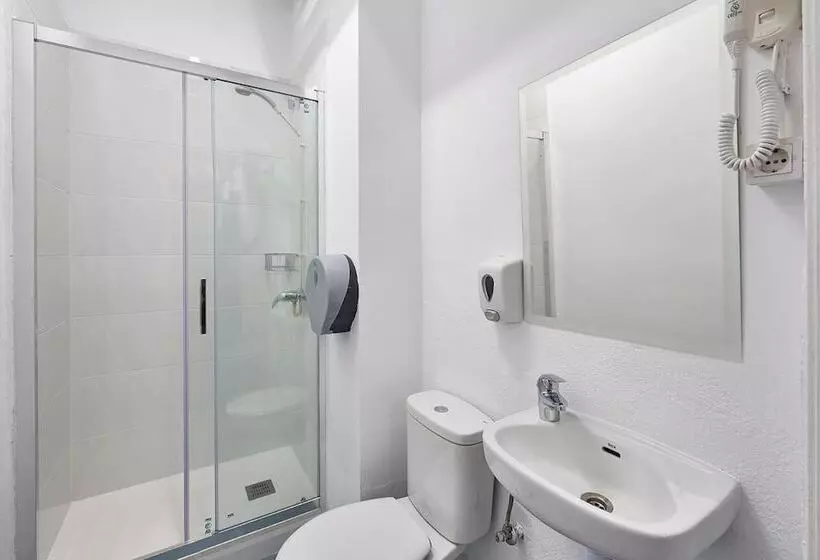 Retkeilymaja Hola Hostal Collblanc