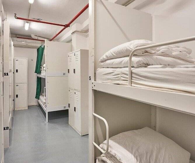 هاستل Hola Hostal Collblanc