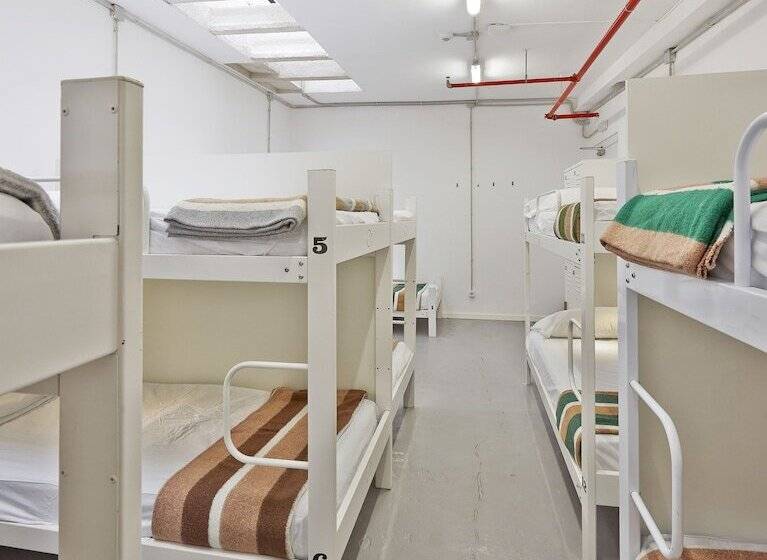 هاستل Hola Hostal Collblanc