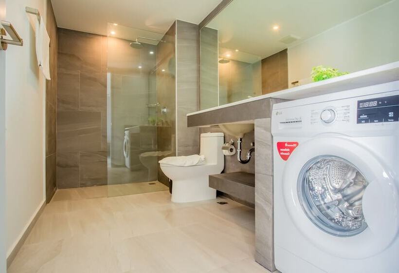 Noon Village Tower 1