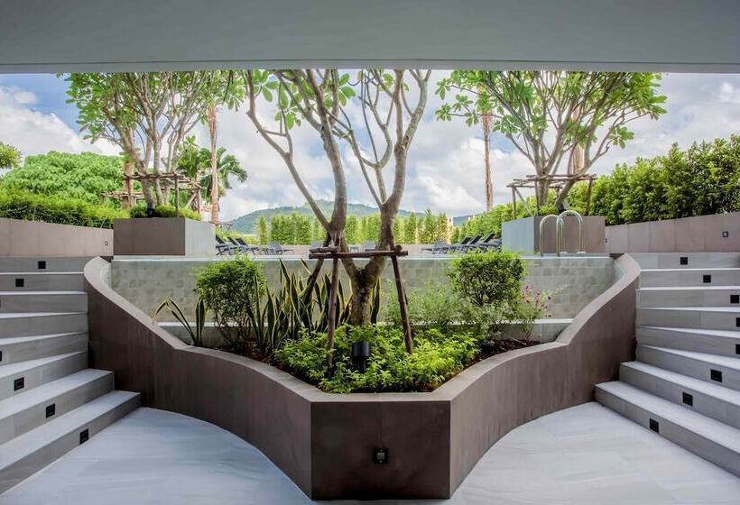 Noon Village Tower 1