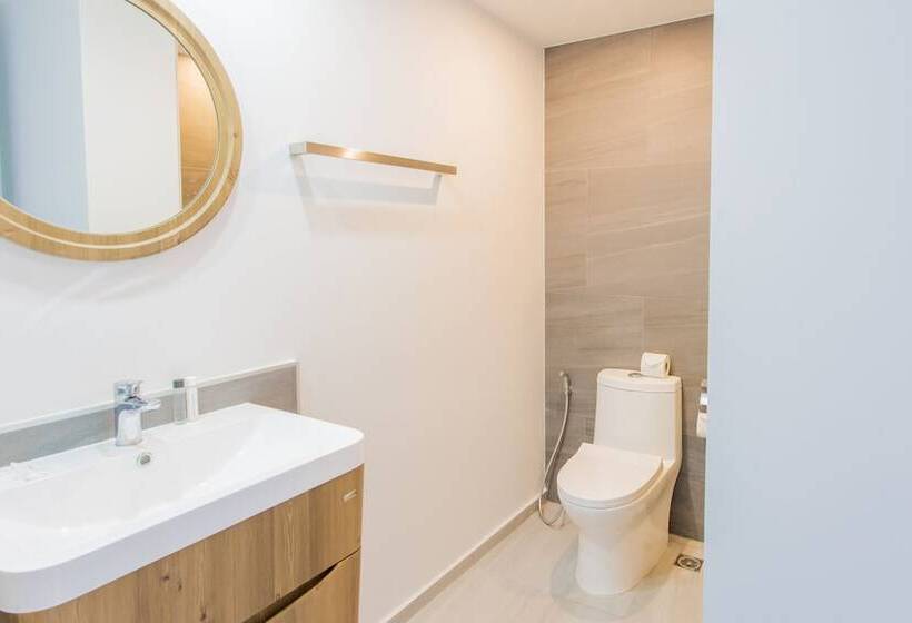 Noon Village Tower 1