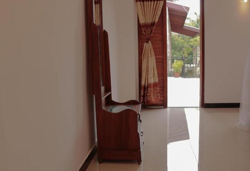 פנסיון Masith Guest House