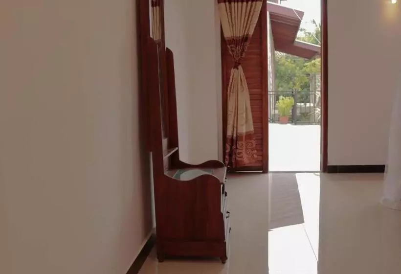 پانسیون Masith Guest House