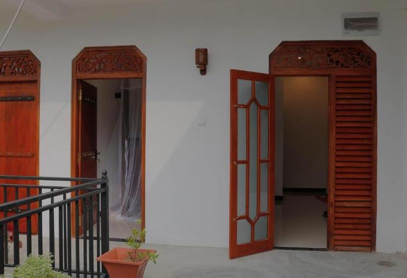 פנסיון Masith Guest House