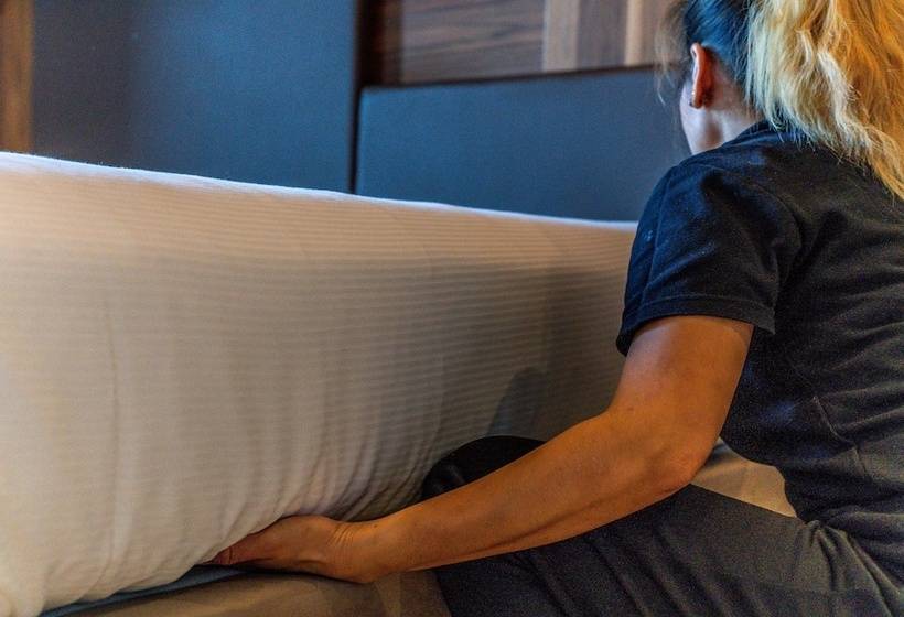 Gasometer Urban Suites